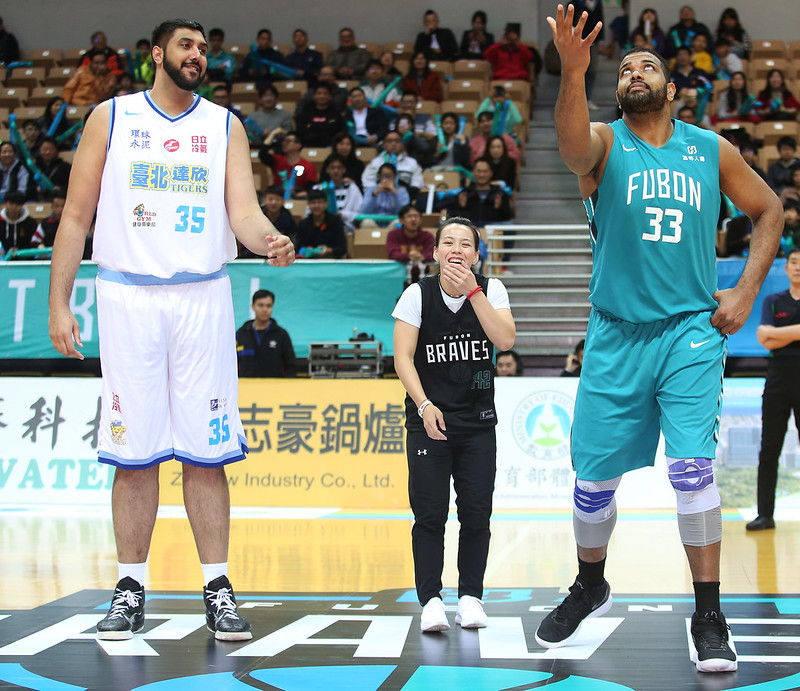 郭婞淳為富邦開球　被塞勒、布拉嚇到