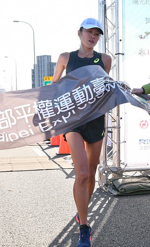 台北國道馬拉松　傅淑萍封后奪3冠王