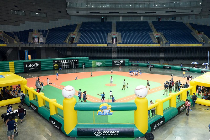 迷你棒球春季大會開打　綠色怪物超吸睛