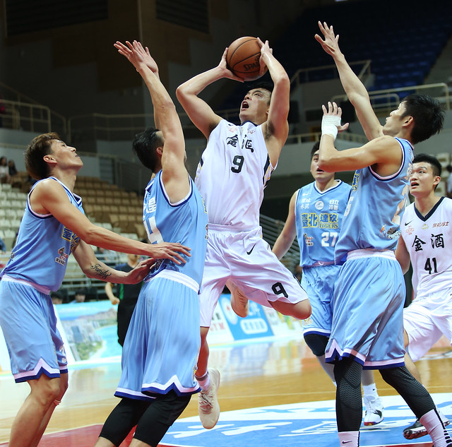 轉換角色當仁不讓　張容軒打出生涯最佳表現