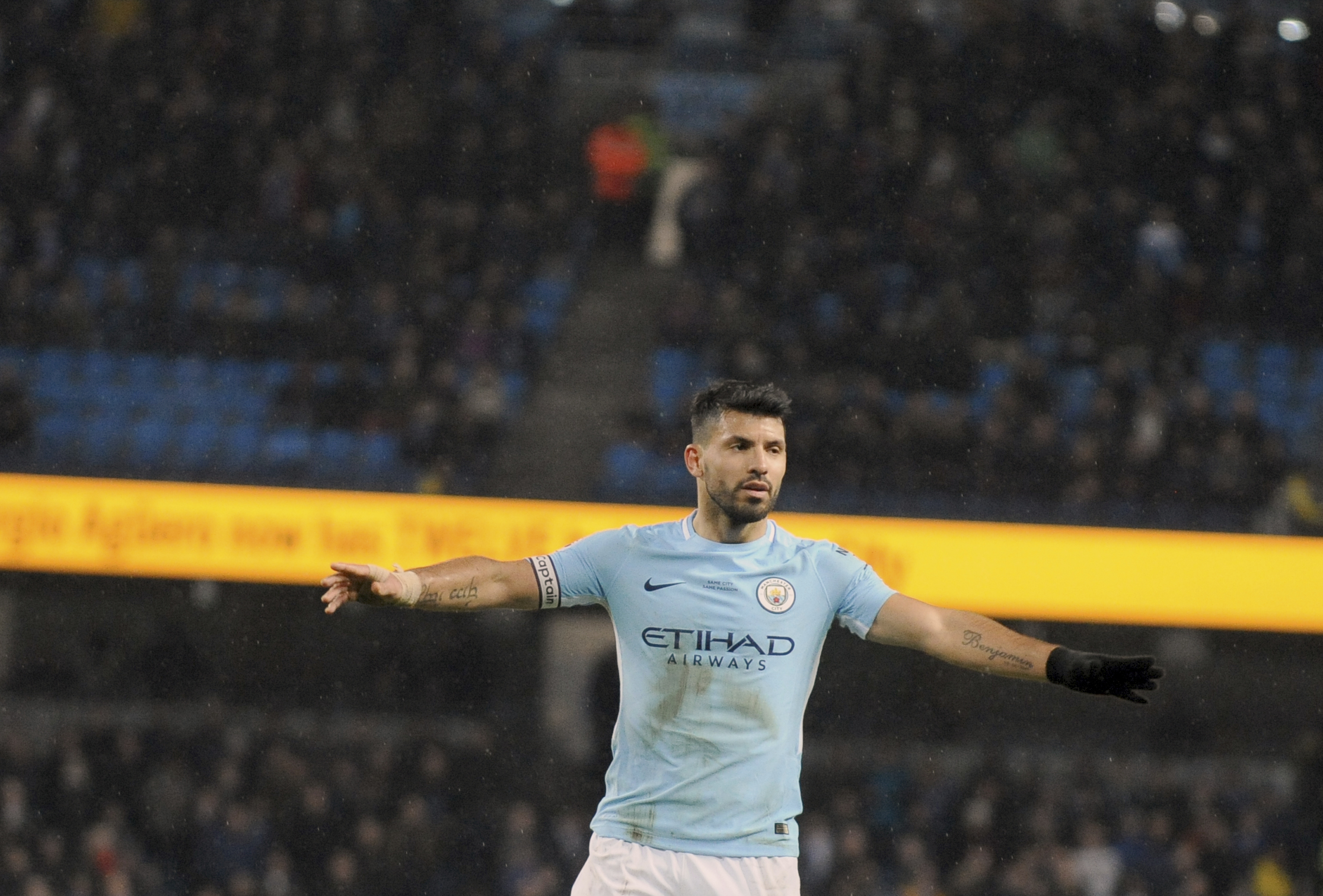 曼城拚封王紀錄　教頭：球員的功勞