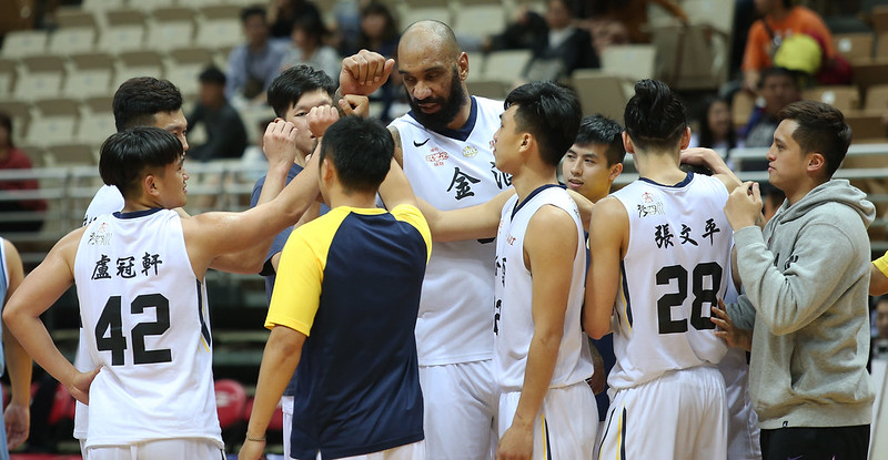 拉莫斯上半場4犯撐完　金酒贏歷史首勝