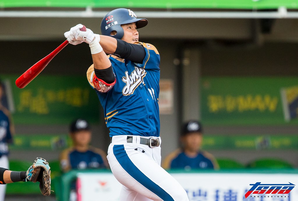藍寅倫連2天開轟　Lamigo單週全勝