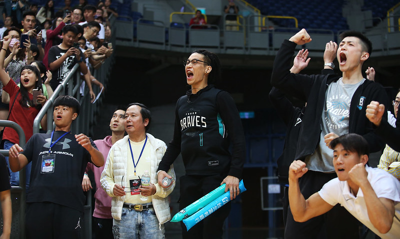 Q：我是台灣英雄　不想被林書豪搶風采