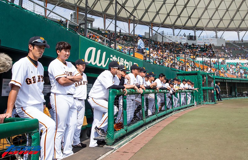 連2戰完投勝　山口俊助巨人4連勝