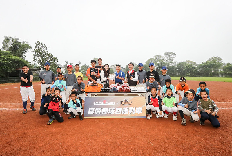蘇智傑、林威志前進東台灣　幫助小球員圓夢