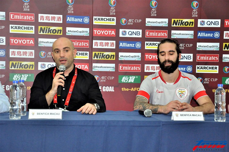 賽前父親過世　賓菲加將勝利送缺陣隊友