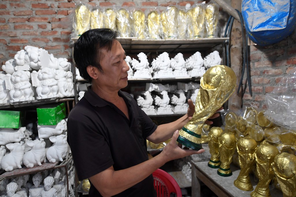 獎盃狩獵：世界盃複製品在越南熱賣