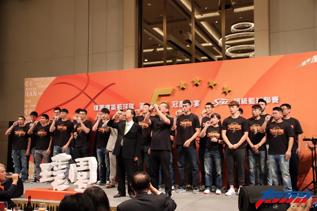 璞園歡慶重返王座　目標再造橘色王朝