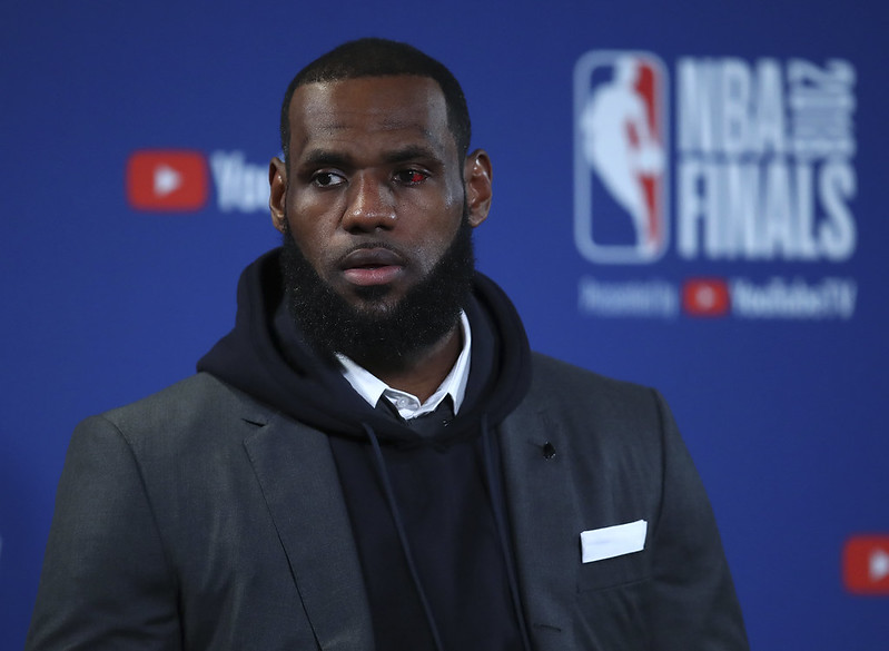 四年一遷？　LeBron James下家情歸何處