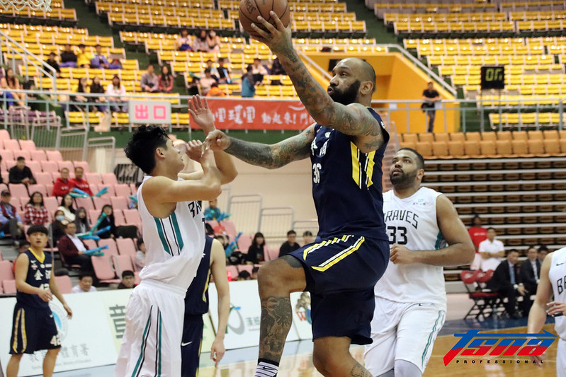 對職業化樂觀其成　閻家驊直言場館問題須先解決