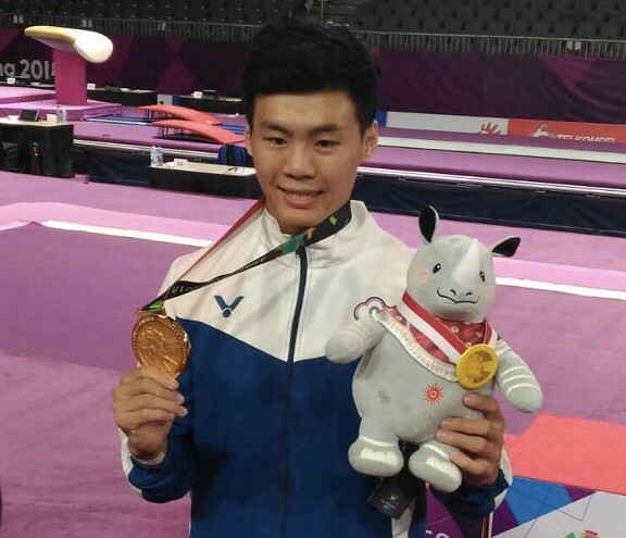唐嘉鴻完美演出　單槓再摘金牌