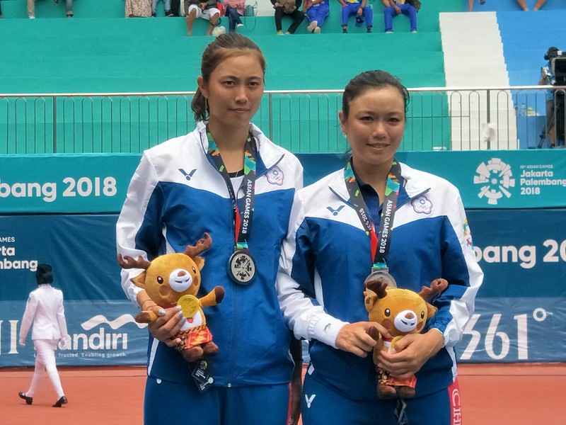 浪費2次賽末點　詹家姐妹網球女雙銀牌作收