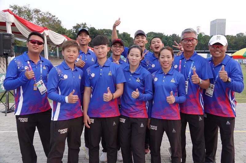 百步穿楊　反曲弓男、女團皆闖進金牌戰