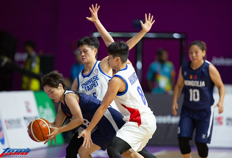 黃英利挺身飆分　中華女籃擊退蒙古晉4強