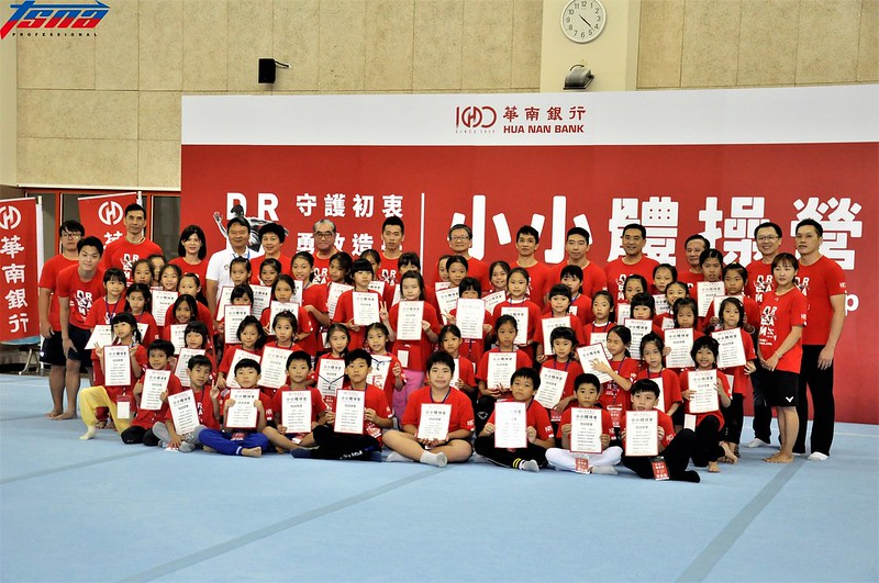 擔任體操營教練　李智凱、黃克強被學員嚇到