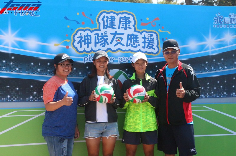 李孟竹首度陪父來永信盃　一家全是運動員