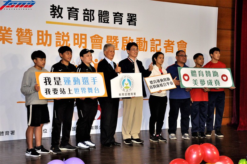 許淑淨為後輩站台　盼企業多投入基層