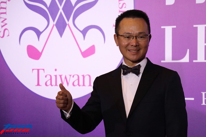 為普悠瑪事件默哀　裙襬搖搖邀請球星戴黑絲帶