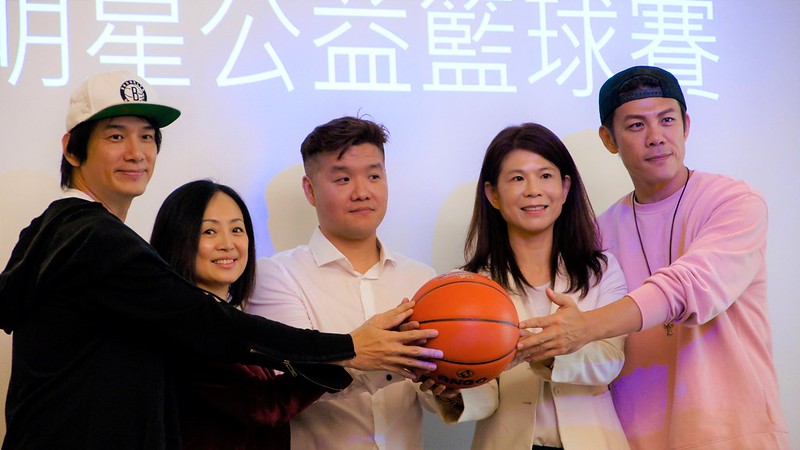 台韓明星籃球賽　張洛君、鄭珍雲攜手做公益
