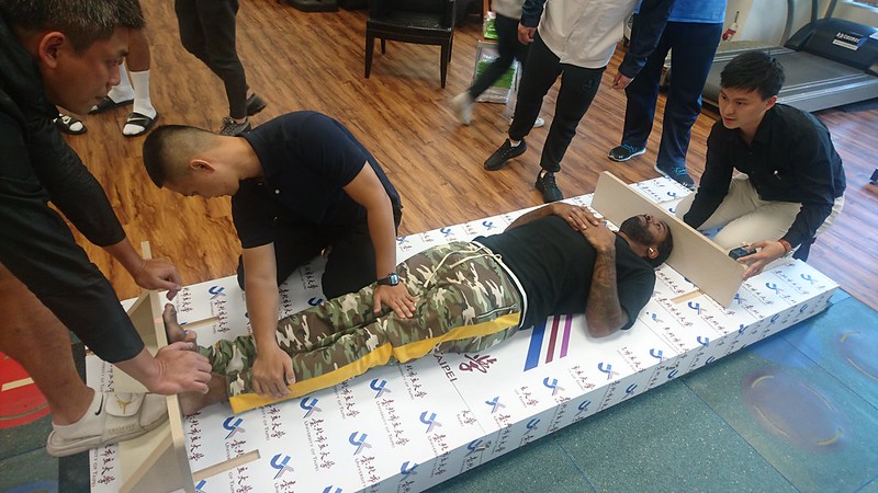 各隊雙洋將測身高　達欣差1公分驚險過關