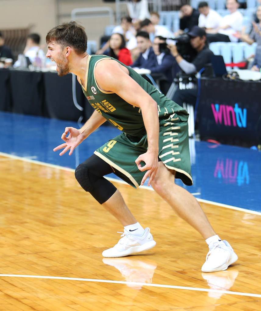 愛德轟24分壓梅奧　就算Kobe來也不在乎