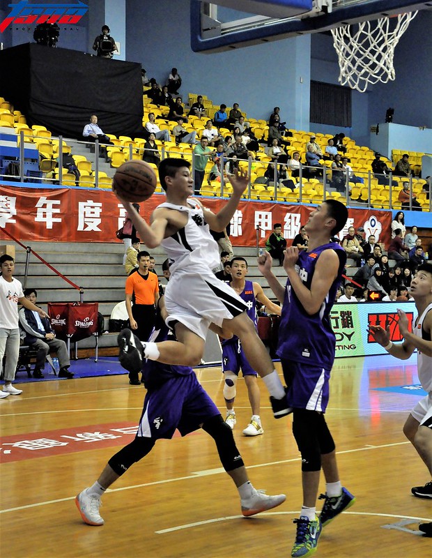 末節甩開后綜　泰山預賽首勝到手