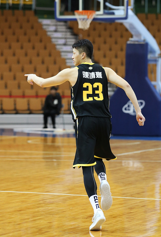 金酒猛退富邦　張容軒、陳靖寰聯手拿勝