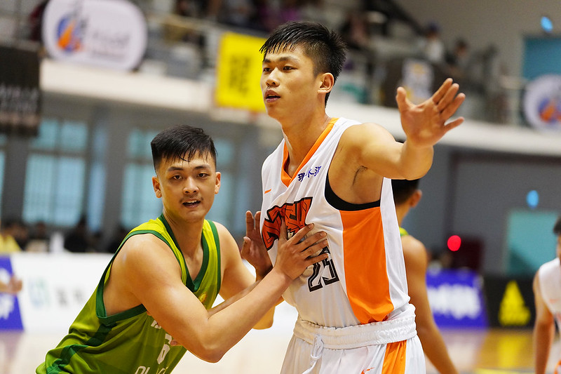 林正披國體戰袍打UBA　黃萬隆叮嚀別偷懶