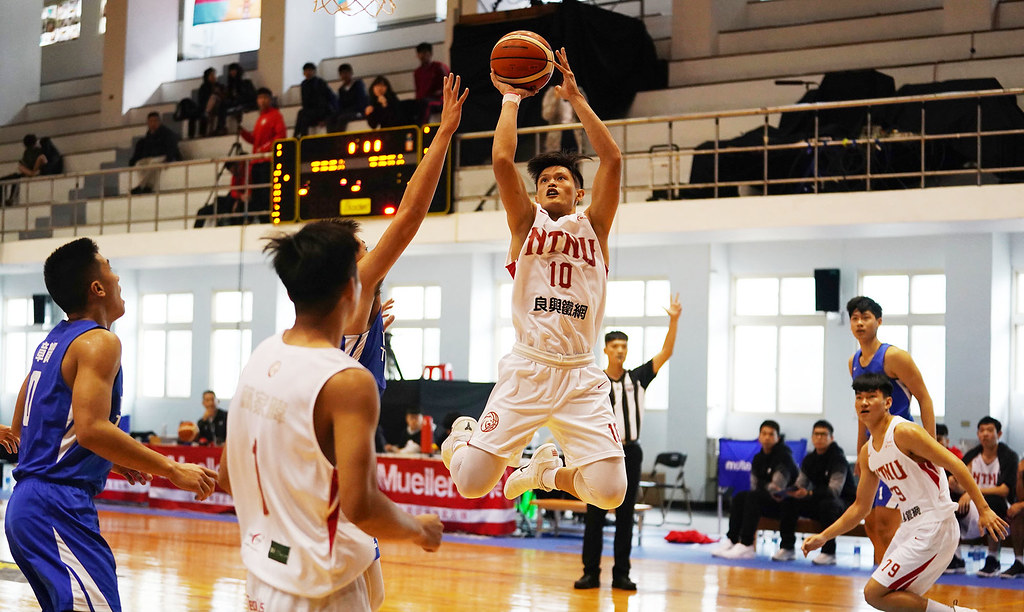 詹軍飆25分命中率100％　台師大4連勝