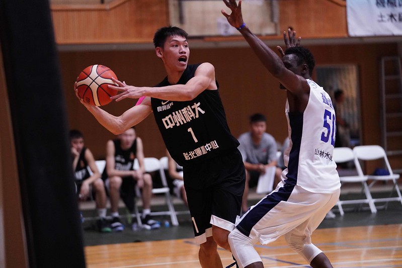 中洲大打心理戰　亂政大節奏拿首勝