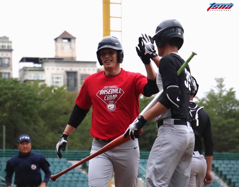 陽岱鋼棒打野茂英雄　首打席扛出全壘打