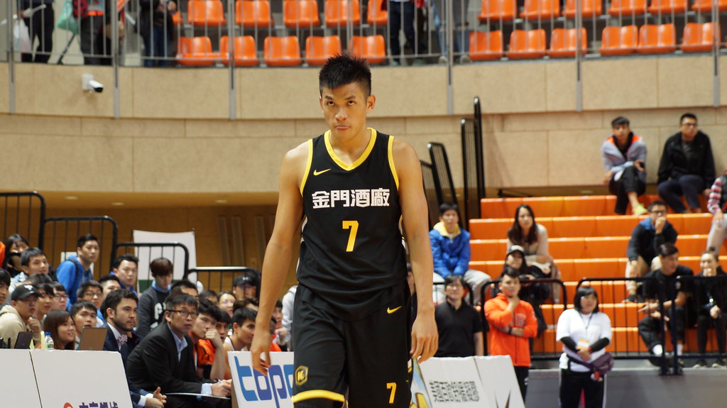 決勝節連飆4顆3分　于煥亞輾璞園