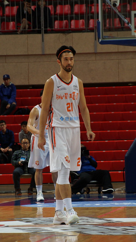 簡浩救命三分球　璞園延長賽退富邦