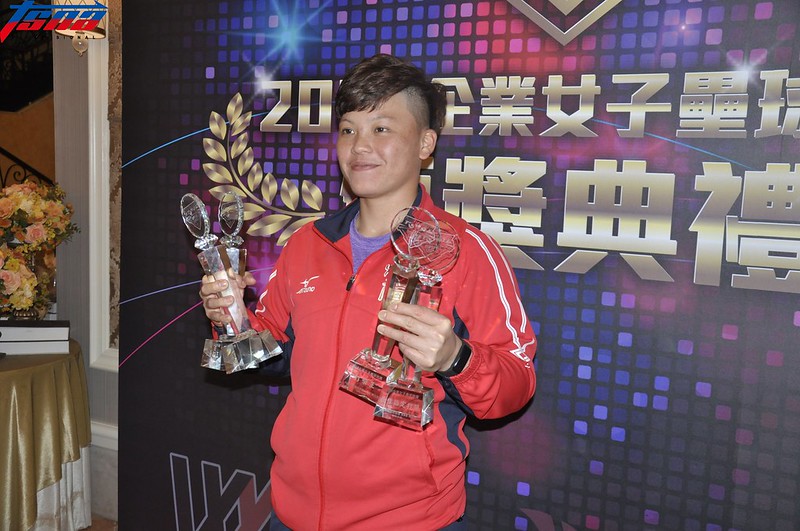 3連霸打擊三冠王　李思詩盼找回打球的快樂