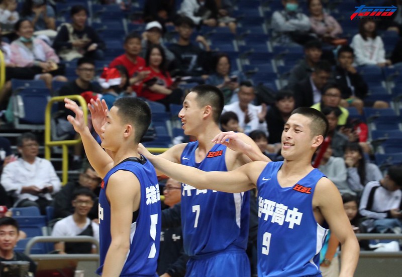 贏球吃聖誕大餐　治平收下歷史性複賽首勝