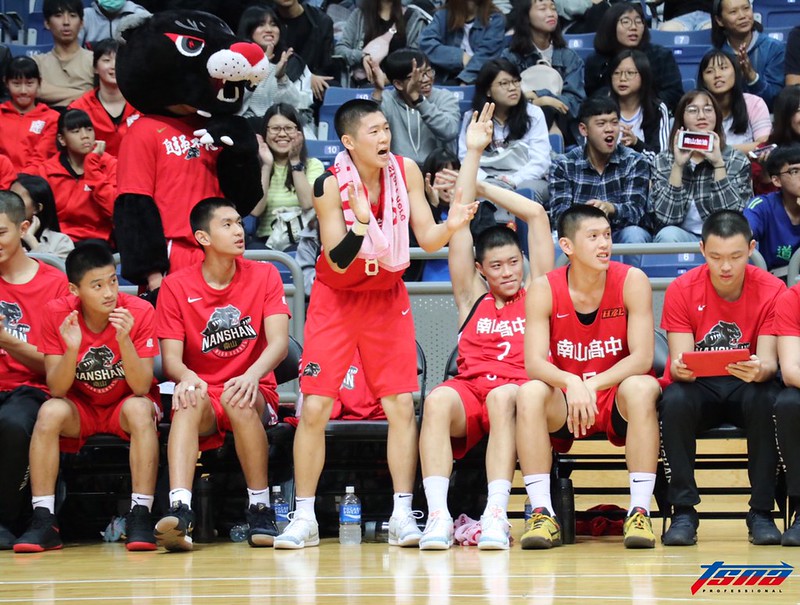 籃板少泰山18顆仍勝出　南山明強碰大魔王光復