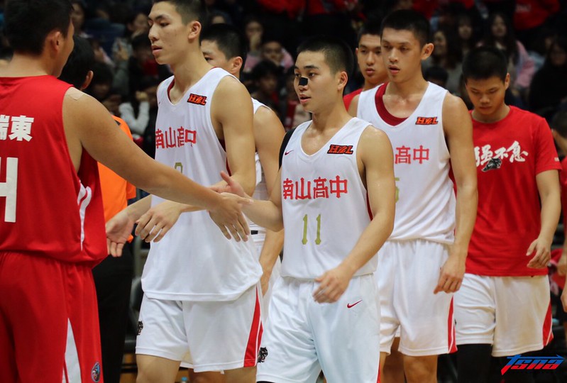 南山贏球教練不滿　想罰寫「強勢」一千遍