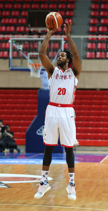 泰勒確定走人　台銀新洋將進度90％