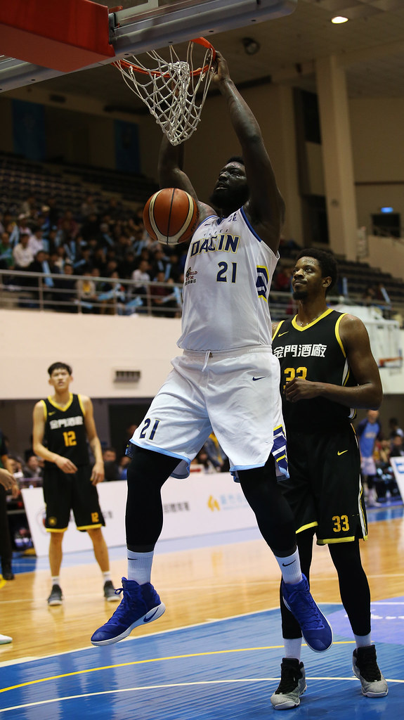 麥克連用表現報恩　努涅茲飯碗恐不保