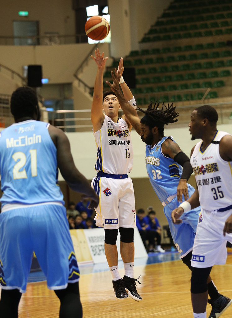 呂政儒生涯800顆3分　林韋翰又送19助攻