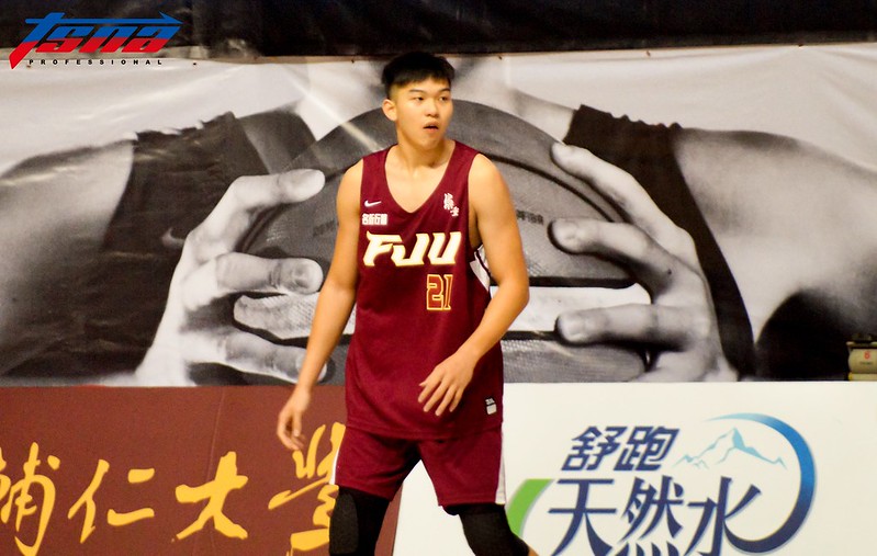 曾祥鈞10度雙10　輔大8連勝拉尾盤