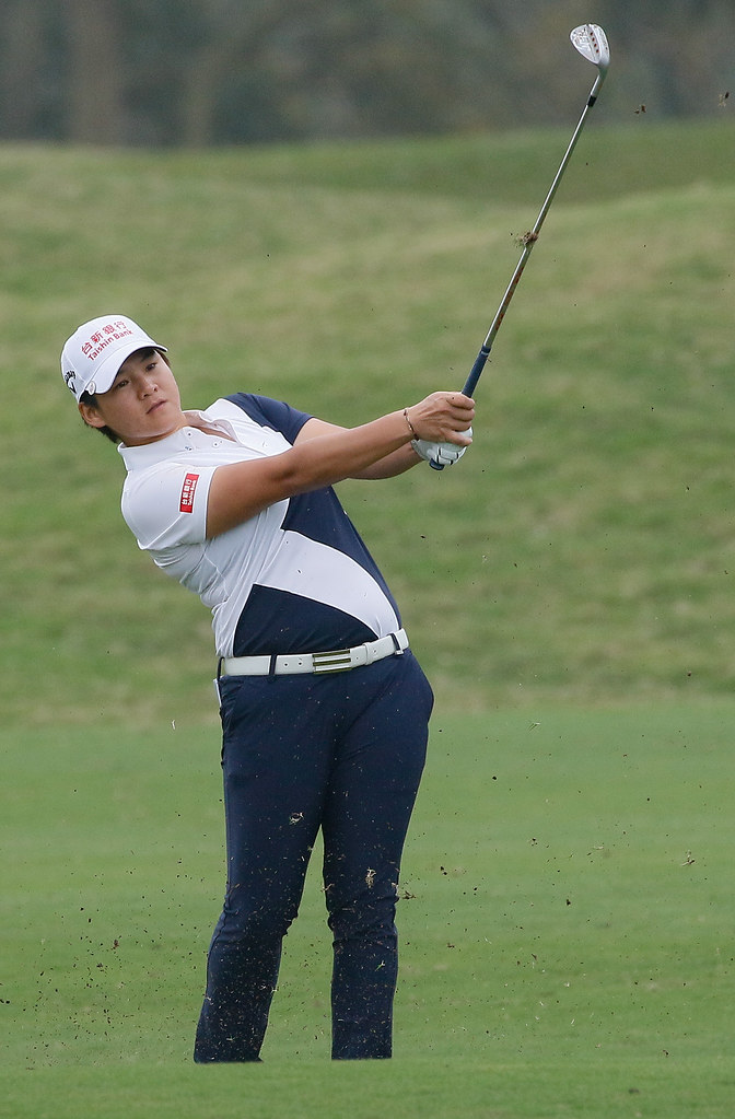 日立慈善盃　曾雅妮並列第5