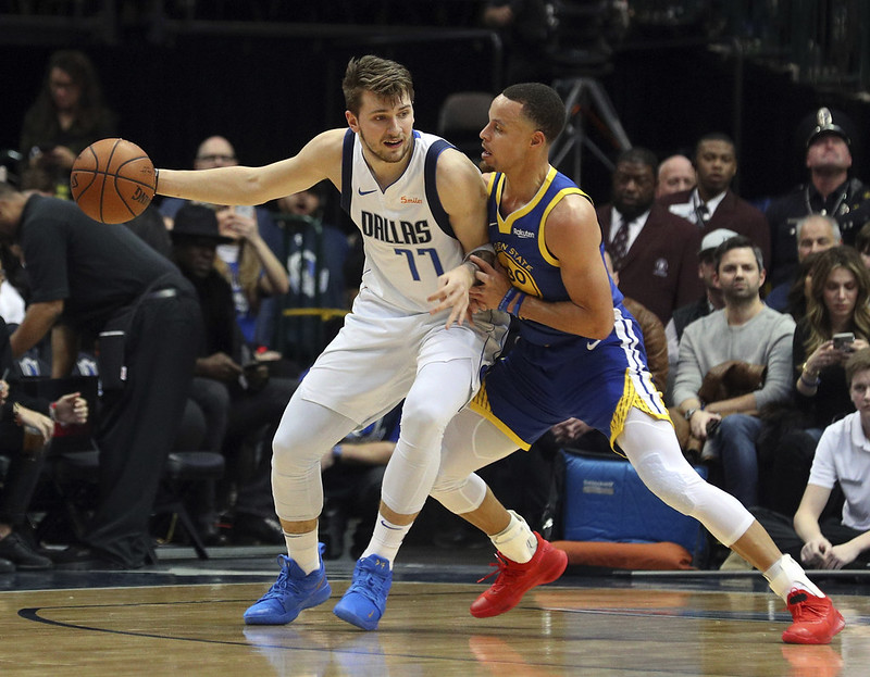 Curry重砲轟倒獨行俠　勇士諸將稱讚Doncic