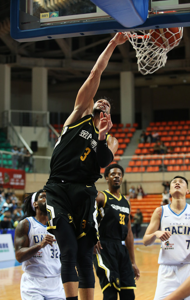 佐藍融入金酒佳　達欣2連戰現疲態