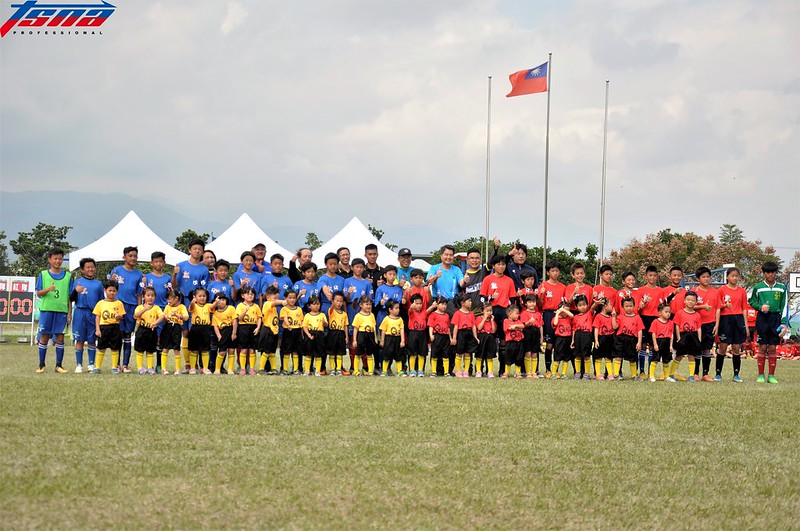 小手拉小小手　旭村盃菁英賽萌翻