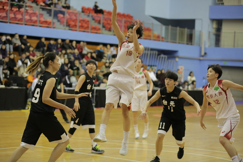 國泰力克台元　4連勝坐穩龍頭