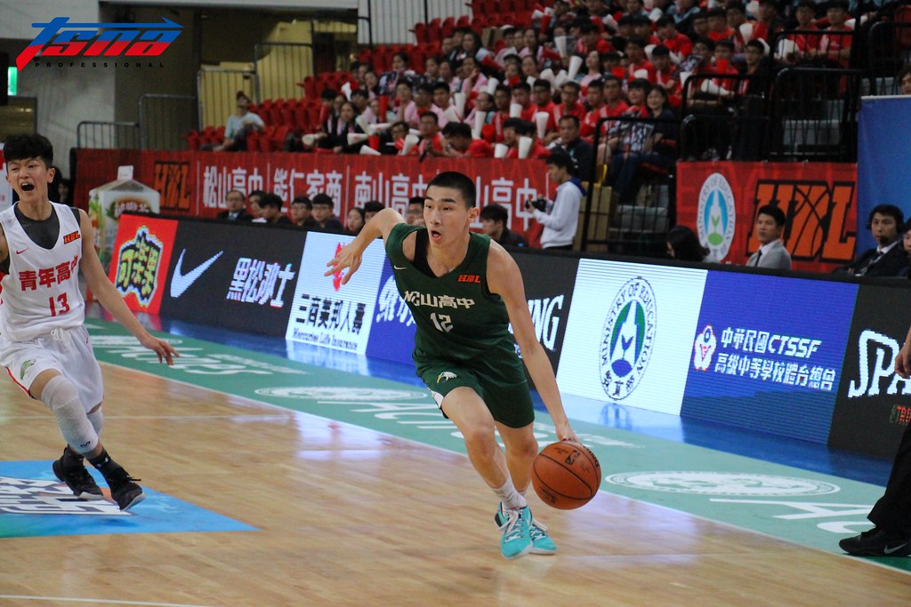 一下飛機就上場　馬建豪喊累仍想拚