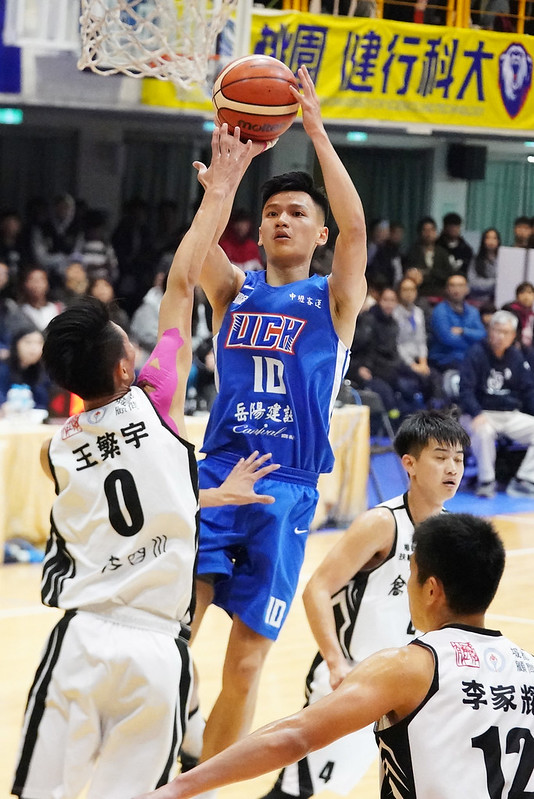 健行主場退高師　再往小巨蛋邁進一步