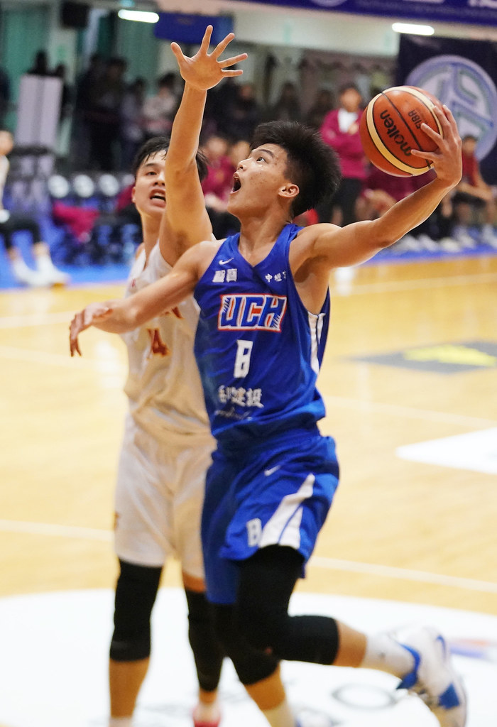 下半場火力全開　健行直闖小巨蛋